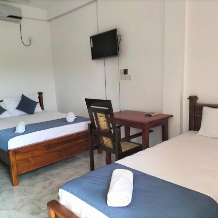 Hotel Sun Blue Uppuveli Extérieur photo