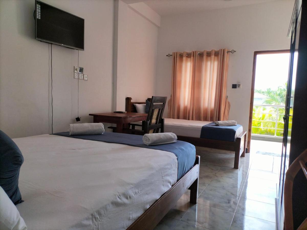 Hotel Sun Blue Uppuveli Extérieur photo