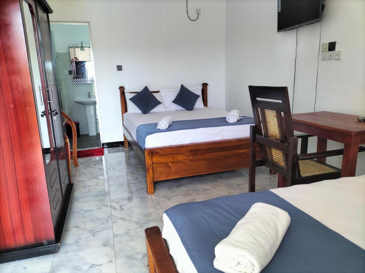 Hotel Sun Blue Uppuveli Extérieur photo