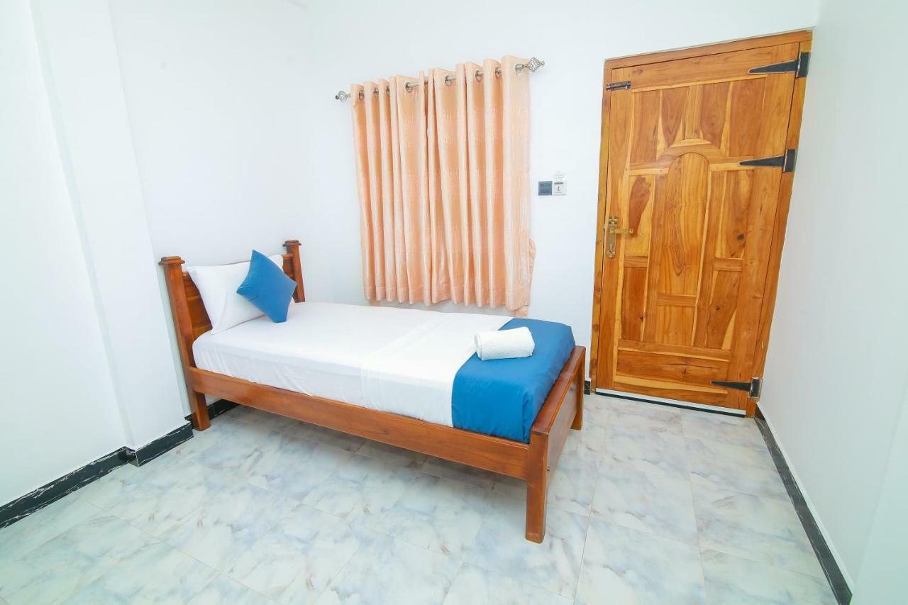 Hotel Sun Blue Uppuveli Extérieur photo